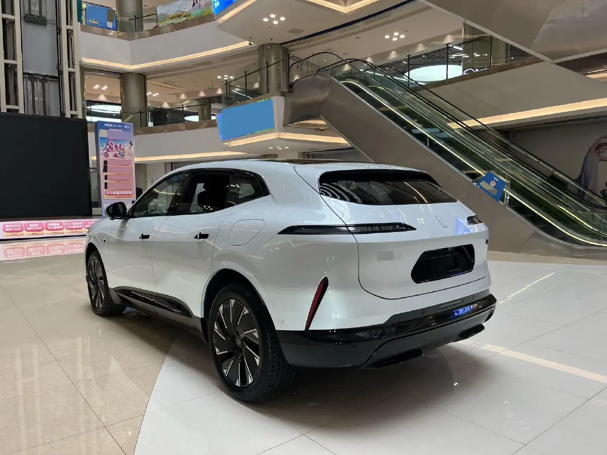 2024 Avatr 07 BEV 82.16KWH,autocango,china used car exporter,china ev exporter,chinese used car exporter,chinese used ev exporter