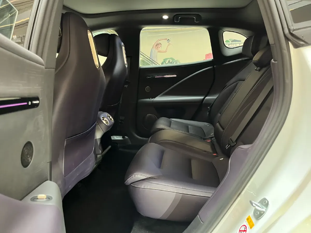 2024 Avatr 07 BEV 82.16KWH,autocango,china used car exporter,china ev exporter,chinese used car exporter,chinese used ev exporter