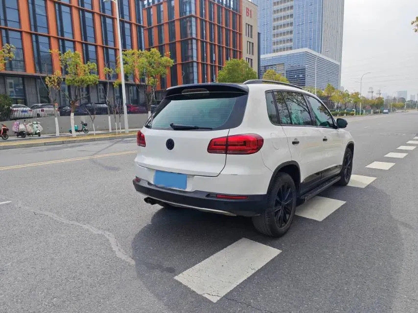 2016 Volkswagen Tiguan 1.8T 160HP L4 6AT,autocango,china used car exporter,china ev exporter,chinese used car exporter,chinese used ev exporter