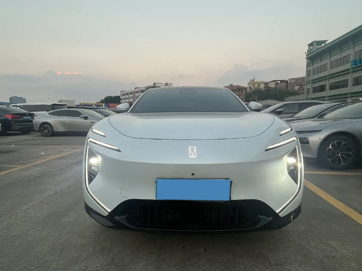 2024 Avatr 07 BEV 82.16KWH,autocango,china used car exporter,china ev exporter,chinese used car exporter,chinese used ev exporter