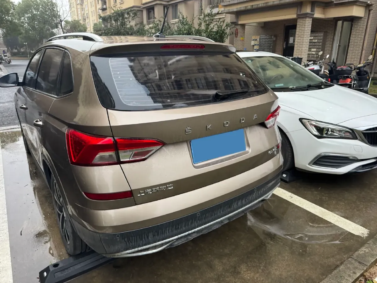 2021 Skoda Kamiq 1.5L 112HP L4 6AT,autocango,china used car exporter,china ev exporter,chinese used car exporter,chinese used ev exporter