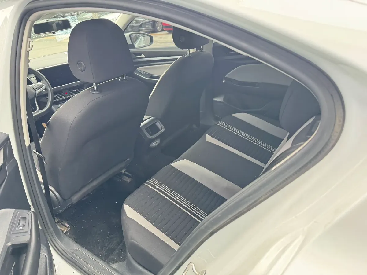 2023 Volkswagen Bora 1.2T 116HP L4 7DCT,autocango,china used car exporter,china ev exporter,chinese used car exporter,chinese used ev exporter