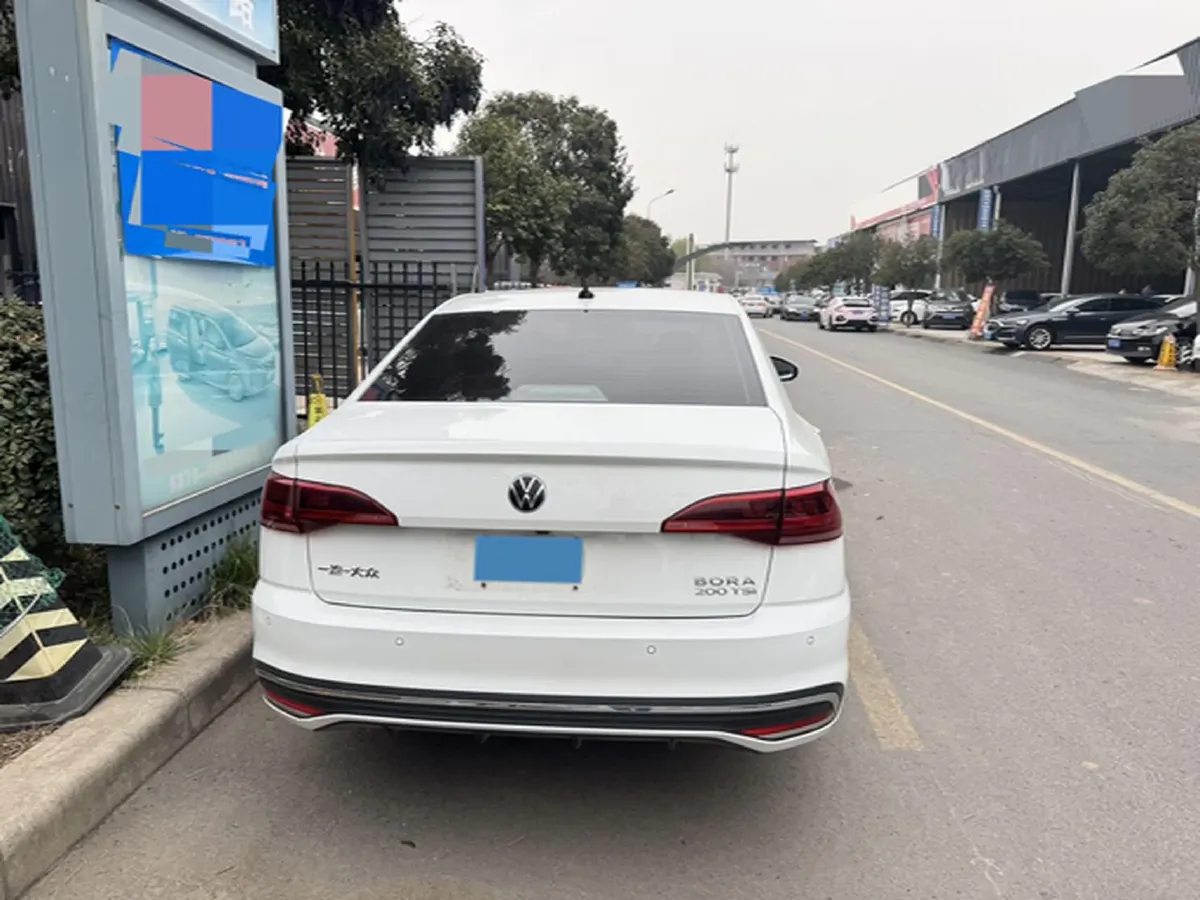 2023 Volkswagen Bora 1.2T 116HP L4 7DCT,autocango,china used car exporter,china ev exporter,chinese used car exporter,chinese used ev exporter