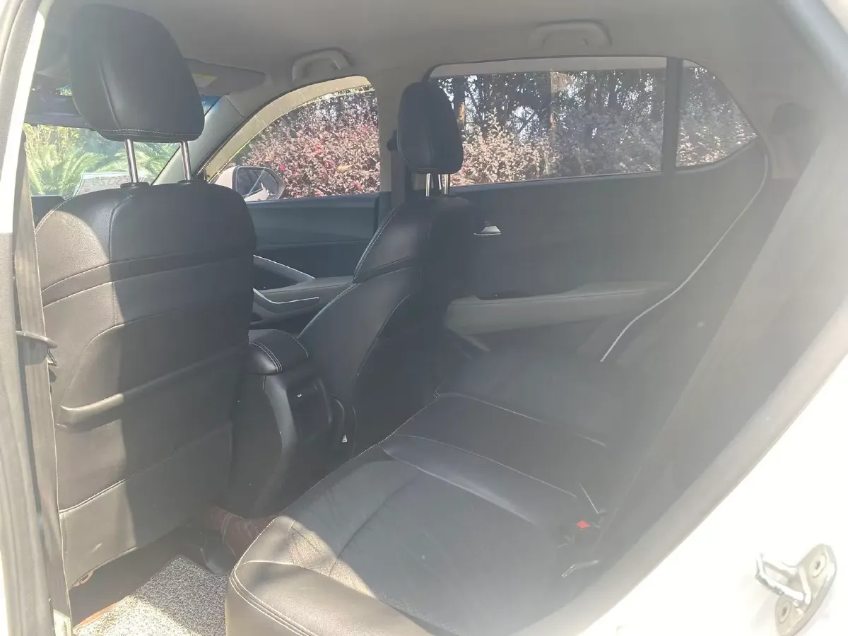 2017 BaoJun 510 1.5L 112HP L4 6MT,autocango,china used car exporter,china ev exporter,chinese used car exporter,chinese used ev exporter