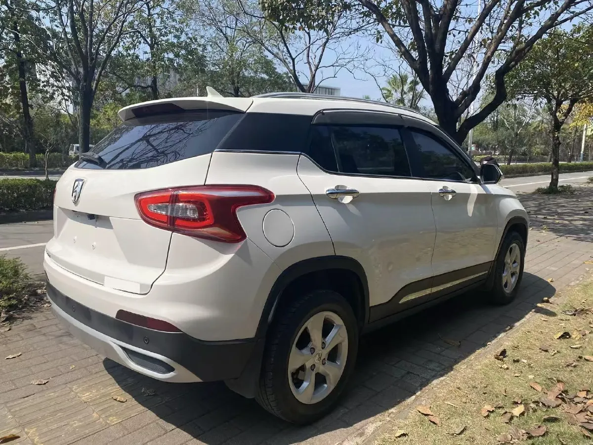 2017 BaoJun 510 1.5L 112HP L4 6MT,autocango,china used car exporter,china ev exporter,chinese used car exporter,chinese used ev exporter