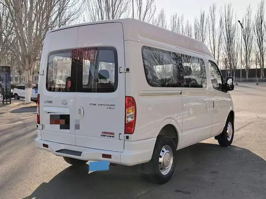 2018 MAXUS XinTu V80 2.5T 136HP L4 6MT,autocango,china used car exporter,china ev exporter,chinese used car exporter,chinese used ev exporter