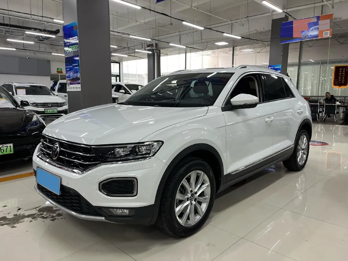 2022 Volkswagen T-Roc 1.4T 150HP L4 7DCT,autocango,china used car exporter,china ev exporter,chinese used car exporter,chinese used ev exporter
