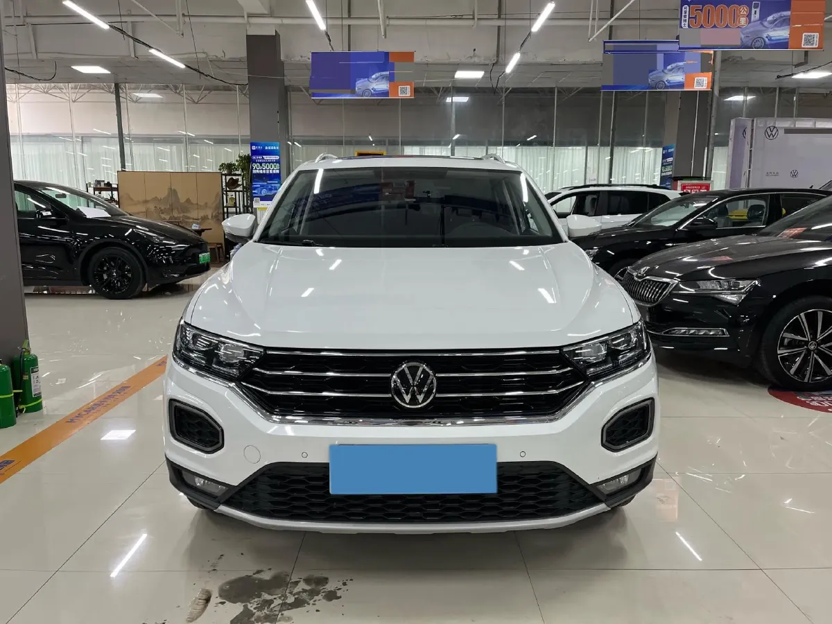 2022 Volkswagen T-Roc 1.4T 150HP L4 7DCT,autocango,china used car exporter,china ev exporter,chinese used car exporter,chinese used ev exporter
