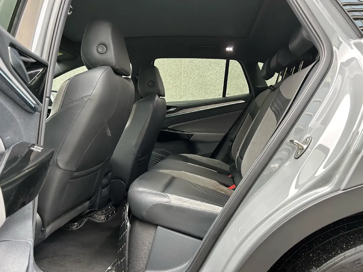 2022 Neta S Range Extended 231HP REEV 43.51KWH,autocango,china used car exporter,china ev exporter,chinese used car exporter,chinese used ev exporter