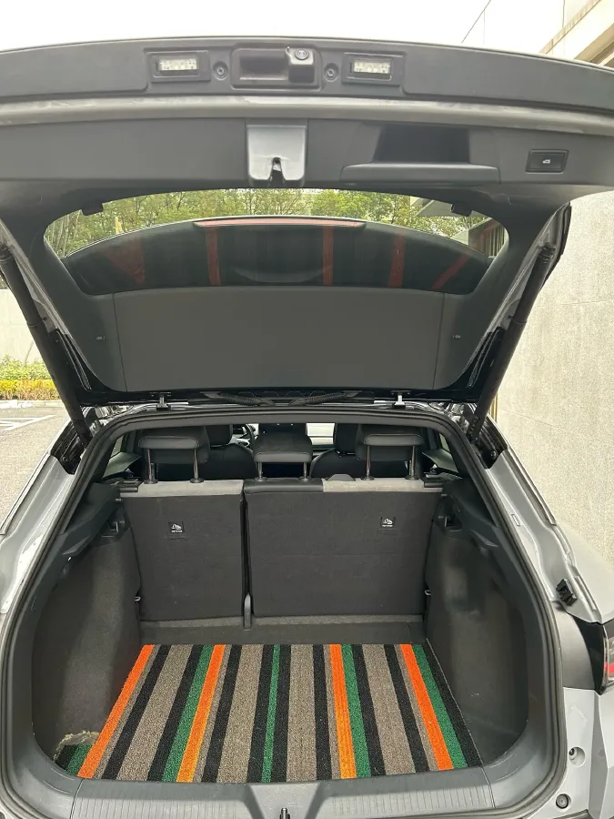 2022 Neta S Range Extended 231HP REEV 43.51KWH,autocango,china used car exporter,china ev exporter,chinese used car exporter,chinese used ev exporter