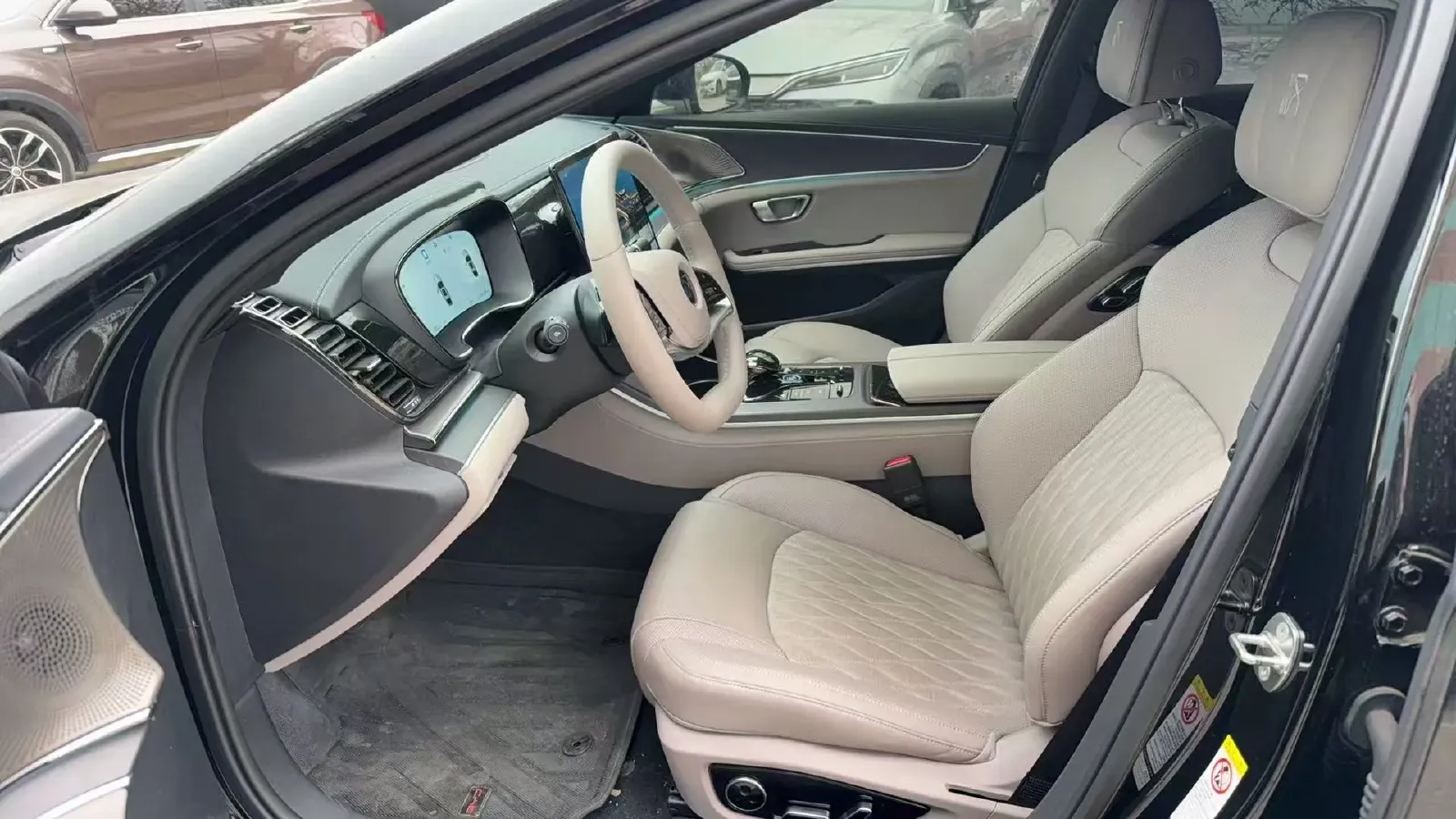 2025 BYD Han 1.5T 156HP L4 E-CVT PHEV,autocango,china used car exporter,china ev exporter,chinese used car exporter,chinese used ev exporter