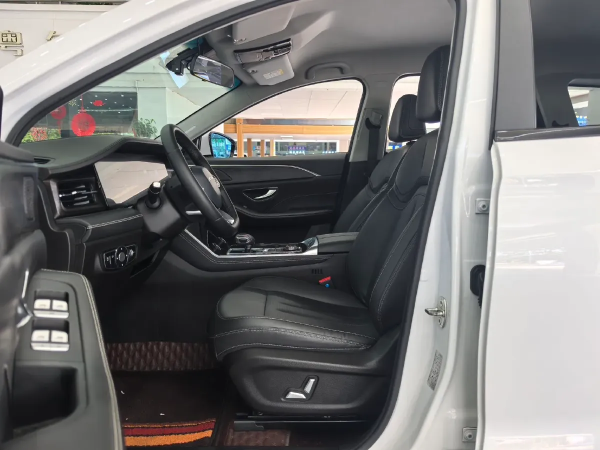 2022 Jetour X90 2.0T 254HP L4 7DCT,autocango,china used car exporter,china ev exporter,chinese used car exporter,chinese used ev exporter