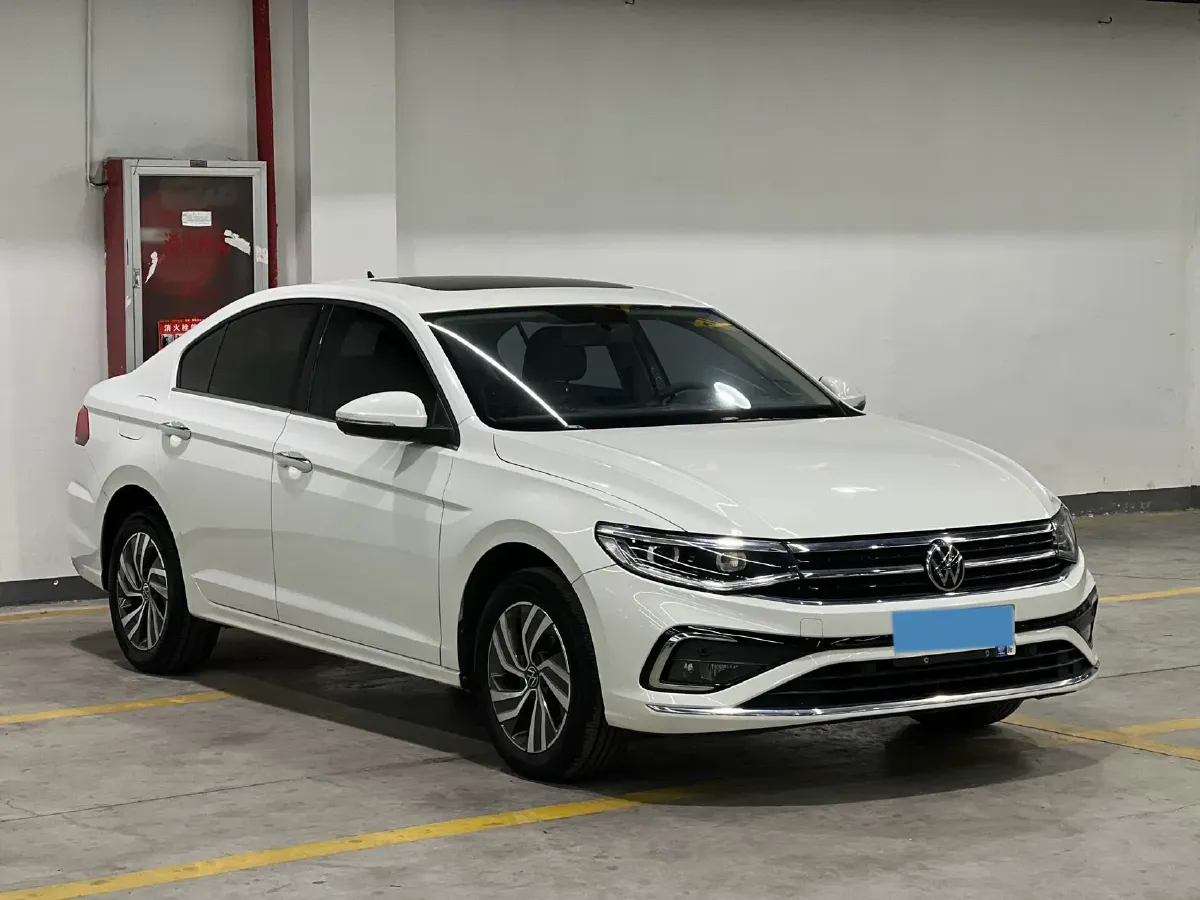 2023 Volkswagen Bora 1.2T 116HP L4 7DCT,autocango,china used car exporter,china ev exporter,chinese used car exporter,chinese used ev exporter