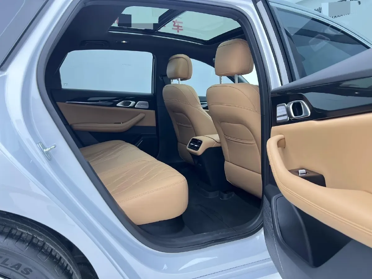 2025 Geely Galaxy A7 1.5L 112HP L4 1DHT PHEV,autocango,china used car exporter,china ev exporter,chinese used car exporter,chinese used ev exporter