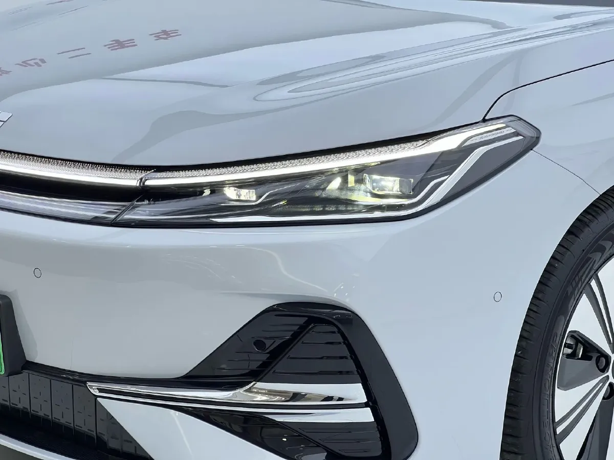 2025 Geely Galaxy A7 1.5L 112HP L4 1DHT PHEV,autocango,china used car exporter,china ev exporter,chinese used car exporter,chinese used ev exporter