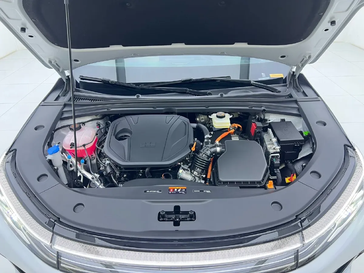 2025 Geely Galaxy A7 1.5L 112HP L4 1DHT PHEV,autocango,china used car exporter,china ev exporter,chinese used car exporter,chinese used ev exporter