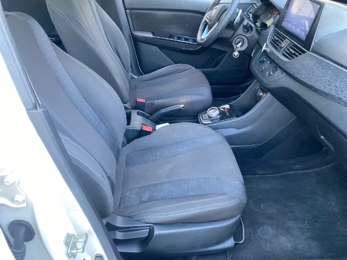 2017 Karry K50 1.5L 109HP L4 5MT,autocango,china used car exporter,china ev exporter,chinese used car exporter,chinese used ev exporter