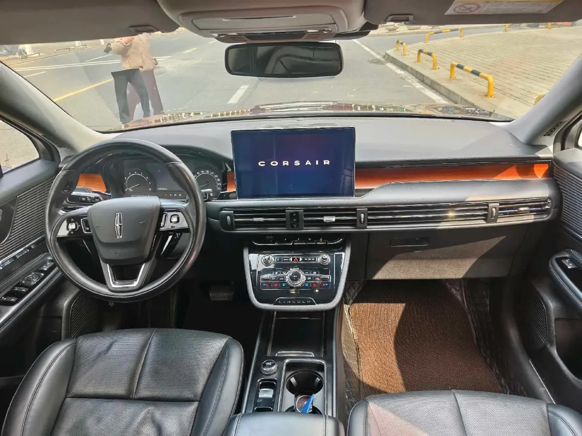 2022 Lincoln Corsair 2.0T 245HP L4 8AT,autocango,china used car exporter,china ev exporter,chinese used car exporter,chinese used ev exporter