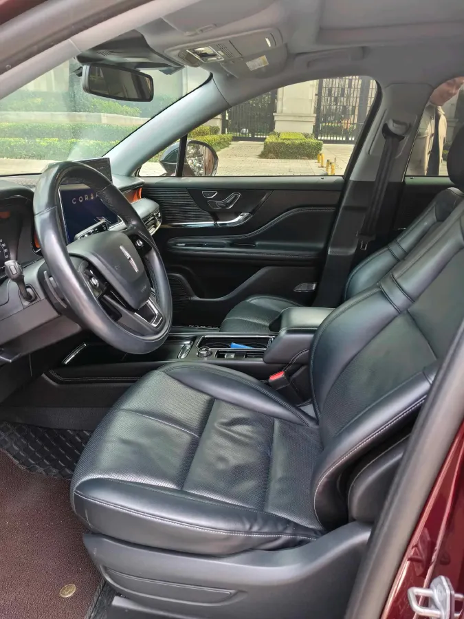 2022 Lincoln Corsair 2.0T 245HP L4 8AT,autocango,china used car exporter,china ev exporter,chinese used car exporter,chinese used ev exporter