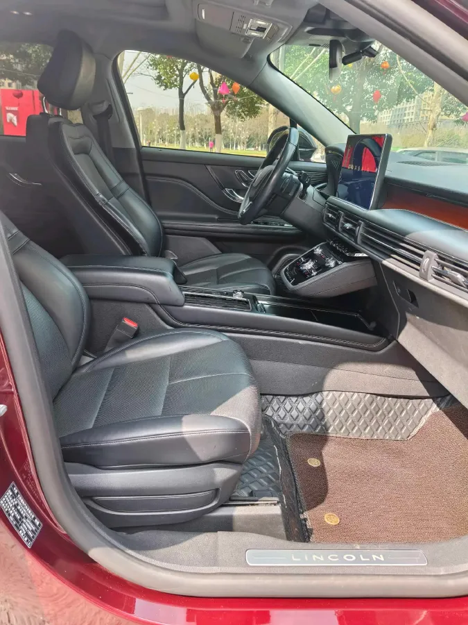 2022 Lincoln Corsair 2.0T 245HP L4 8AT,autocango,china used car exporter,china ev exporter,chinese used car exporter,chinese used ev exporter