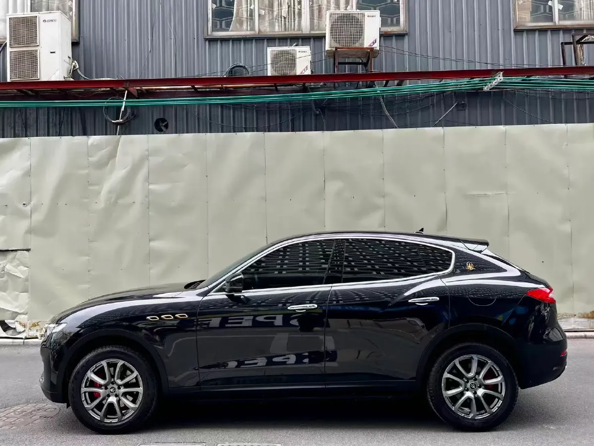 2020 Maserati Levante 3.0T 350HP V6 8AT,autocango,china used car exporter,china ev exporter,chinese used car exporter,chinese used ev exporter