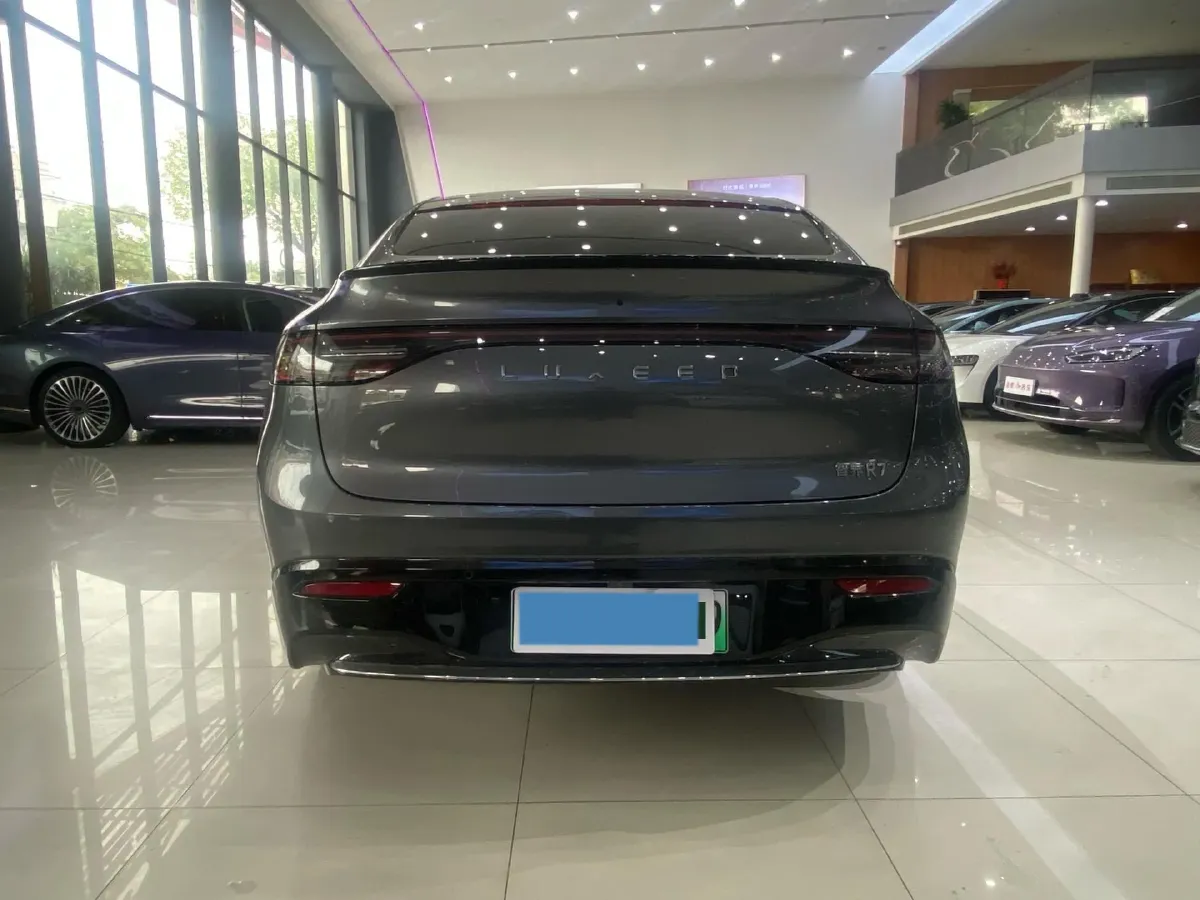 2025 Luxeed R7 REEV 156HP REEV 37KWH,autocango,china used car exporter,china ev exporter,chinese used car exporter,chinese used ev exporter