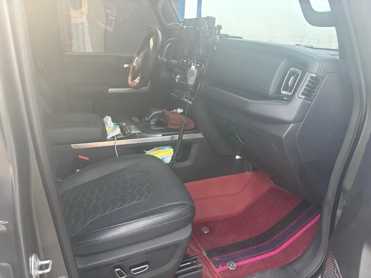 2024 212 212 T01 2.0T 252HP L4 8AT,autocango,china used car exporter,china ev exporter,chinese used car exporter,chinese used ev exporter