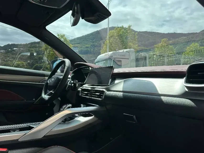 2020 Geely Coolray 1.5T 177HP L3 7DCT,autocango,china used car exporter,china ev exporter,chinese used car exporter,chinese used ev exporter