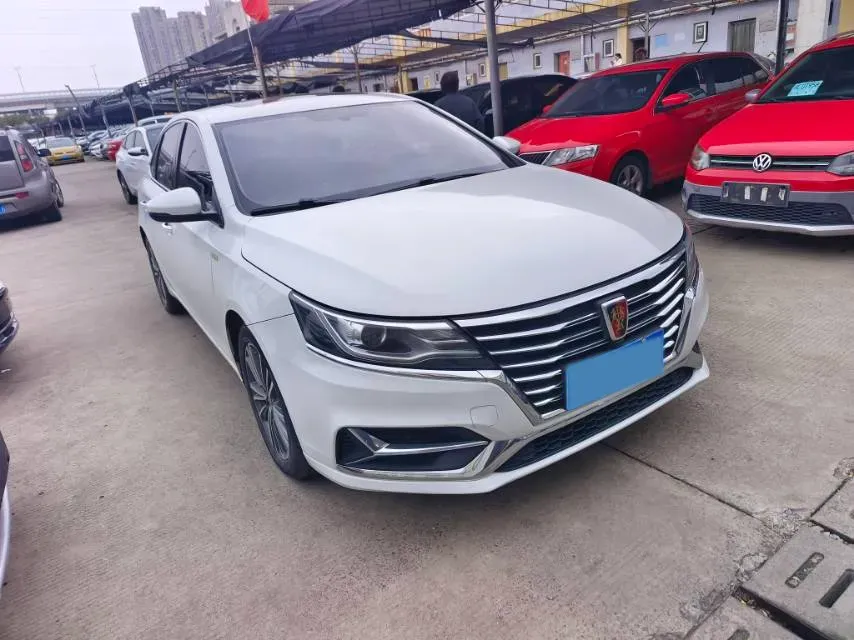 2019 Roewe i6 1.5T 169HP L4 7DCT,autocango,china used car exporter,china ev exporter,chinese used car exporter,chinese used ev exporter