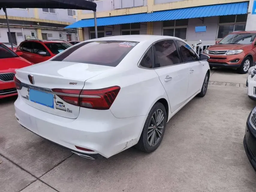 2019 Roewe i6 1.5T 169HP L4 7DCT,autocango,china used car exporter,china ev exporter,chinese used car exporter,chinese used ev exporter