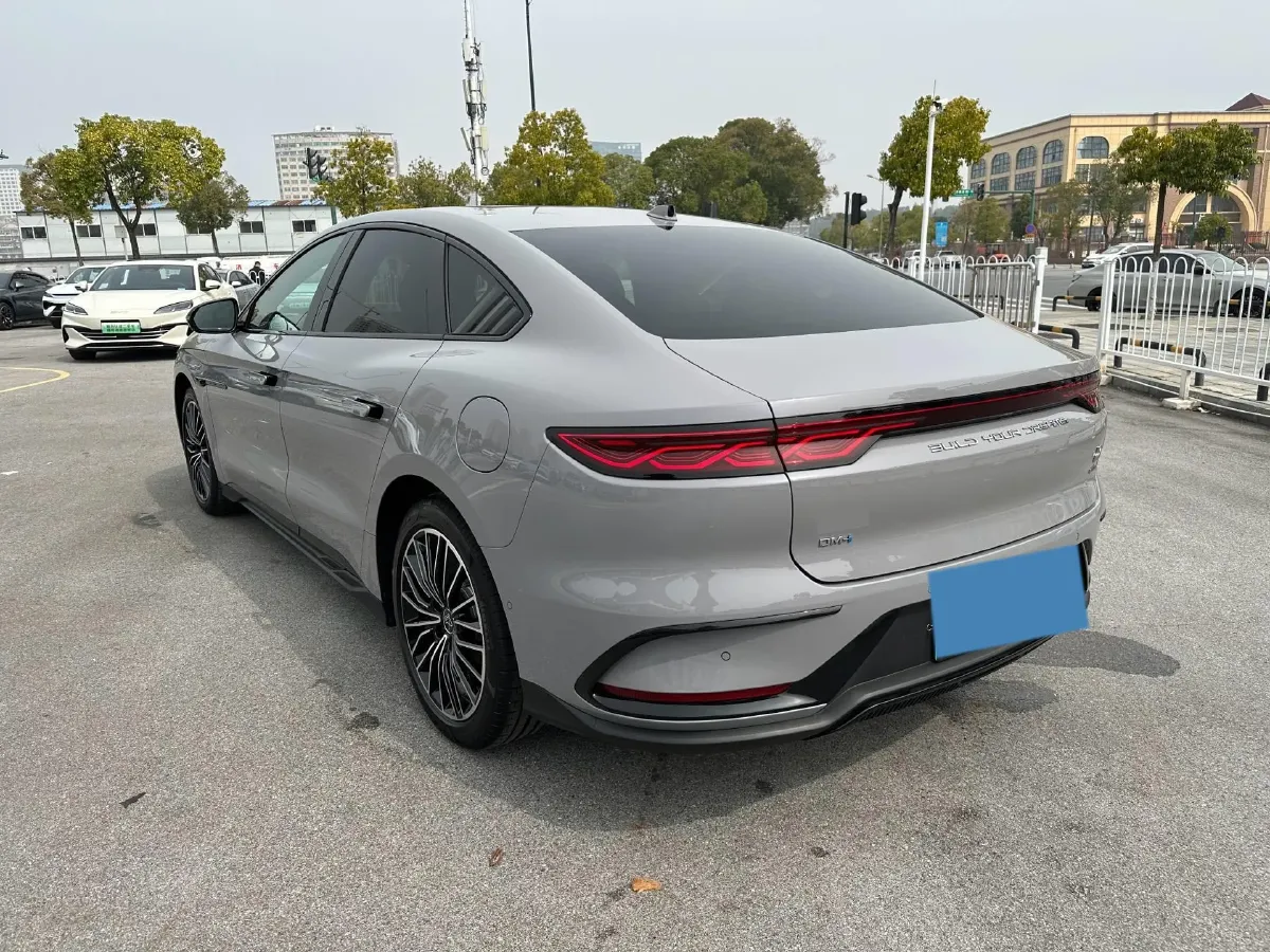 2025 BYD Han 1.5T 156HP L4 E-CVT PHEV,autocango,china used car exporter,china ev exporter,chinese used car exporter,chinese used ev exporter