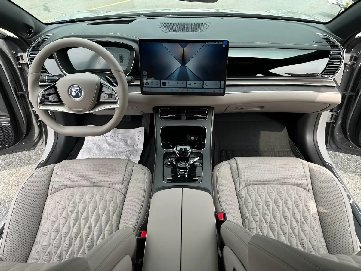 2025 BYD Han 1.5T 156HP L4 E-CVT PHEV,autocango,china used car exporter,china ev exporter,chinese used car exporter,chinese used ev exporter