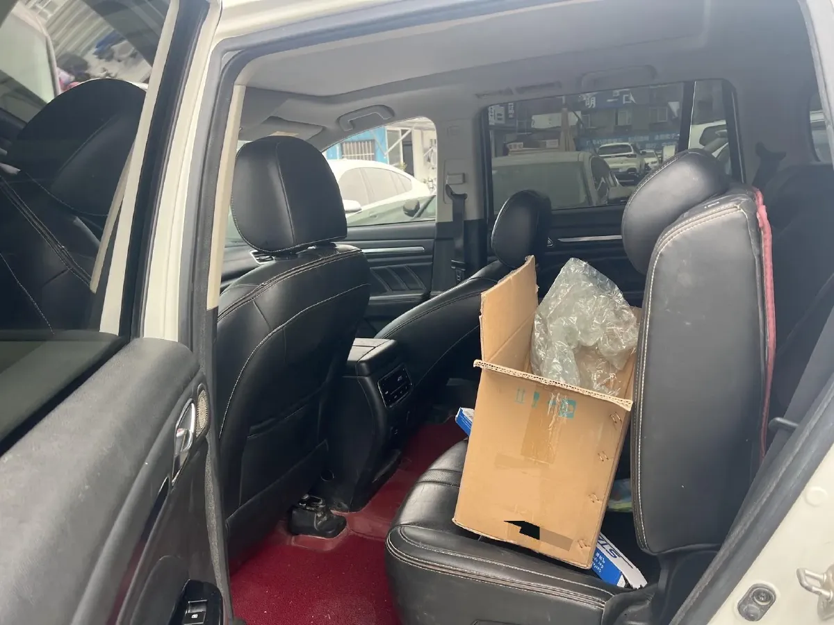 2020 GAC Trumpchi GS8 2.0T 252HP L4 6AT,autocango,china used car exporter,china ev exporter,chinese used car exporter,chinese used ev exporter