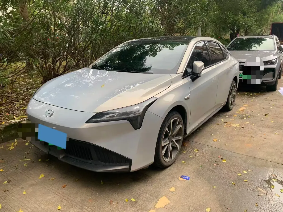 2022 ChangAn Oshan Z6 1.5T 170HP L4 6TCT PHEV 28.4KWH,autocango,china used car exporter,china ev exporter,chinese used car exporter,chinese used ev exporter