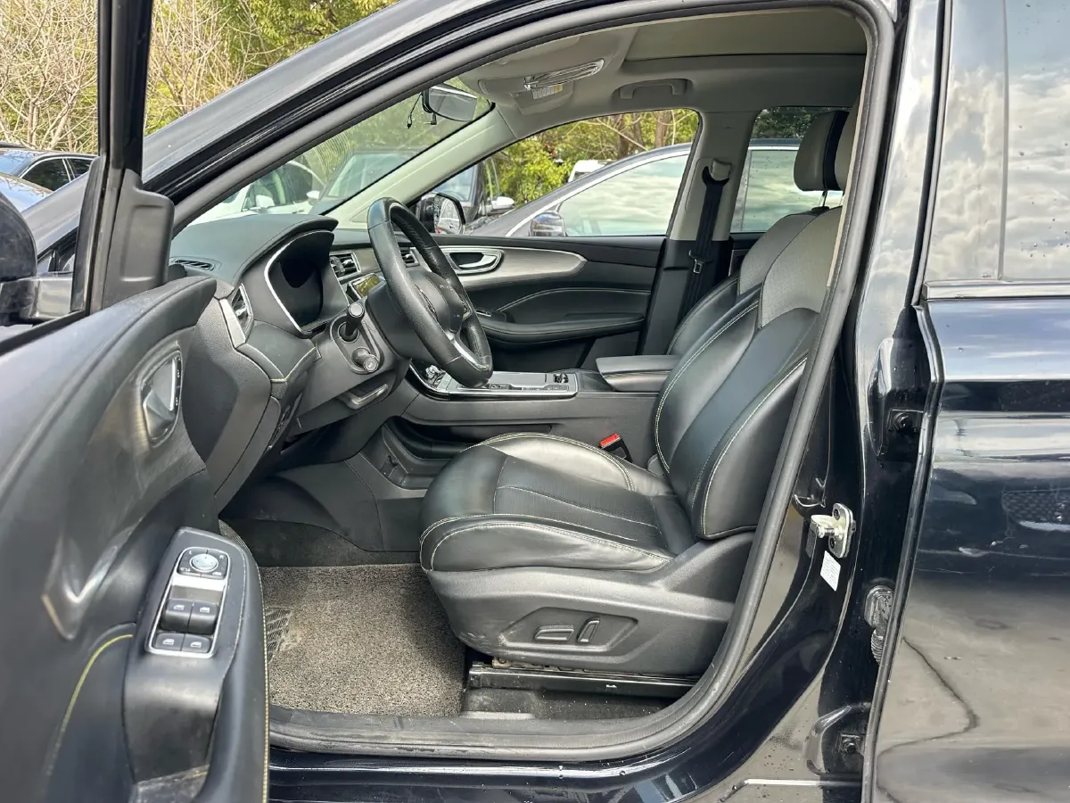 2021 Roewe RX5 1.5T 173HP L4 7DCT,autocango,china used car exporter,china ev exporter,chinese used car exporter,chinese used ev exporter