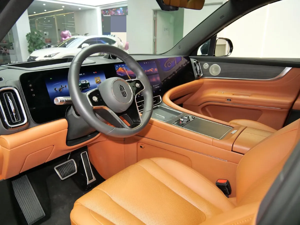 2024 AITO AITO M9 1.5T 152HP L4 REEV 42KWH,autocango,china used car exporter,china ev exporter,chinese used car exporter,chinese used ev exporter