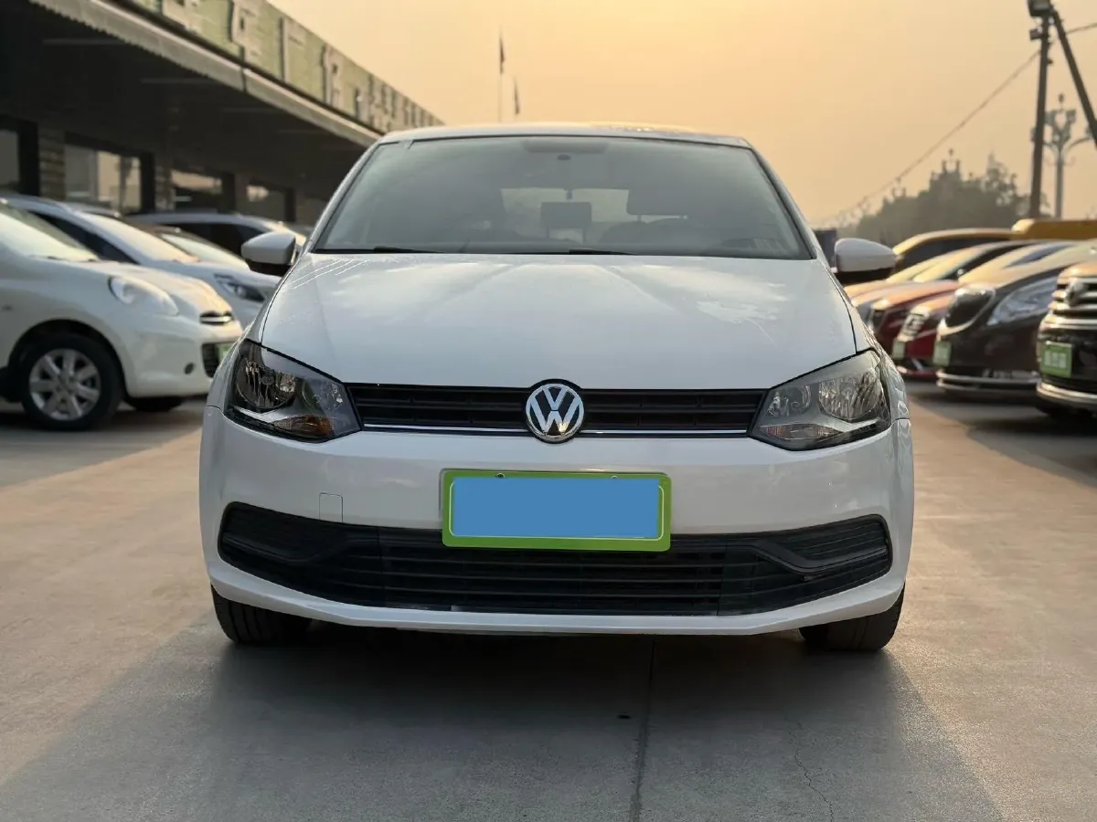 2016 Volkswagen Polo 1.4L 90HP L4 6AT,autocango,china used car exporter,china ev exporter,chinese used car exporter,chinese used ev exporter