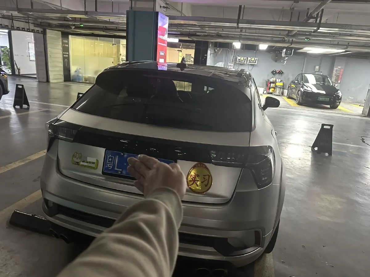 2022 LYNK&CO 02 Hatchback 2.0T 190HP L4 7DCT,autocango,china used car exporter,china ev exporter,chinese used car exporter,chinese used ev exporter
