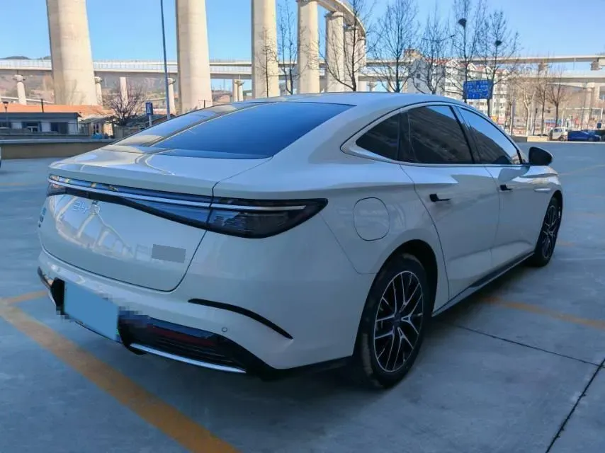 2025 BYD Seal07 DM-i 1.5L 101HP L4 E-CVT PHEV 17.6KWH,autocango,china used car exporter,china ev exporter,chinese used car exporter,chinese used ev exporter