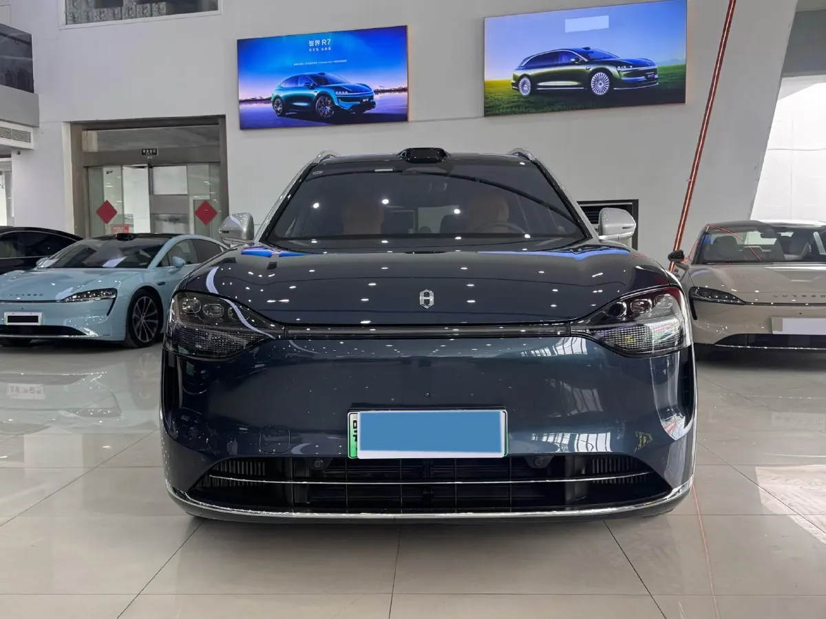 2024 AITO AITO M9 1.5T 152HP L4 REEV 42KWH,autocango,china used car exporter,china ev exporter,chinese used car exporter,chinese used ev exporter