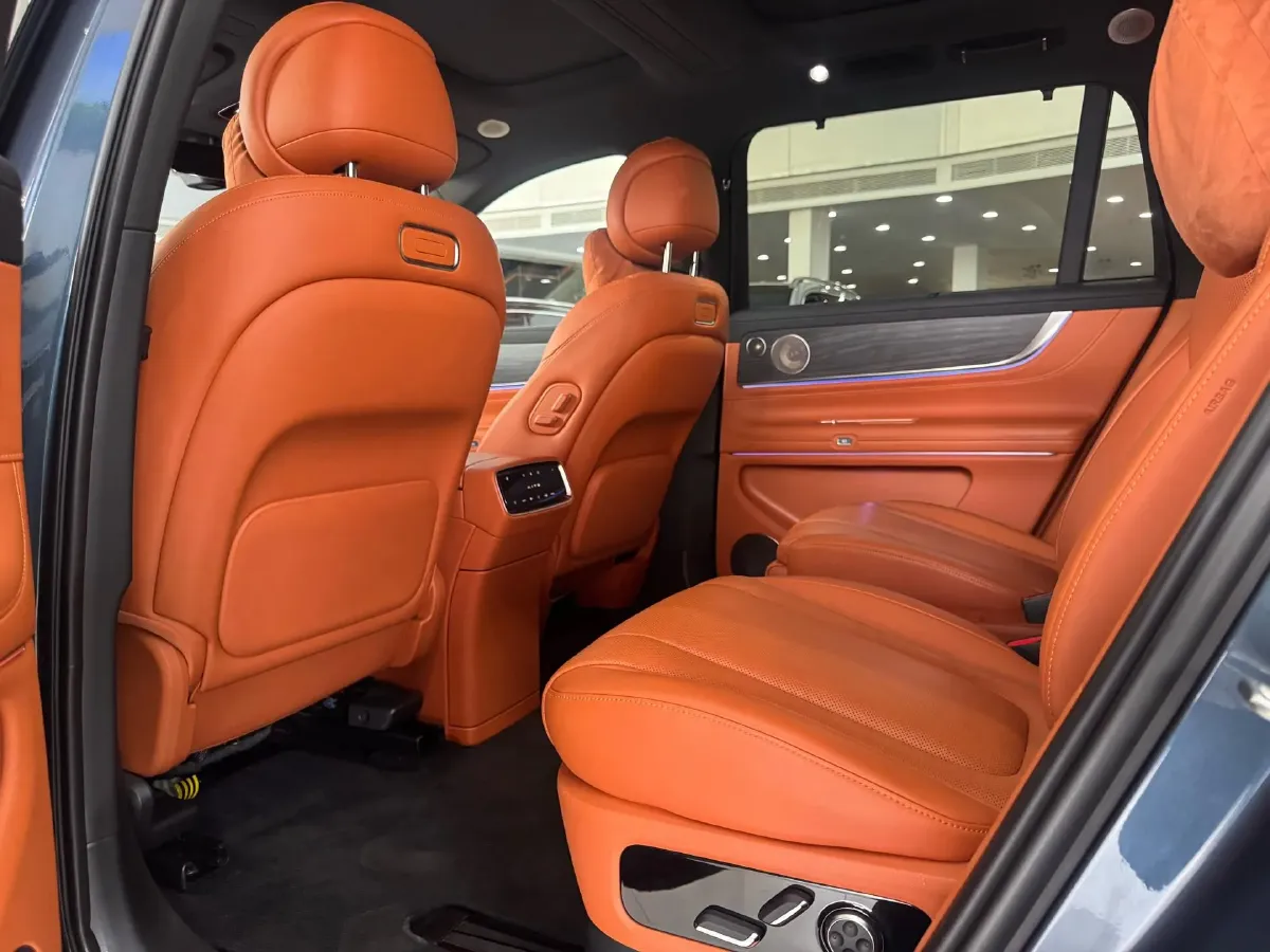 2024 AITO AITO M9 1.5T 152HP L4 REEV 42KWH,autocango,china used car exporter,china ev exporter,chinese used car exporter,chinese used ev exporter