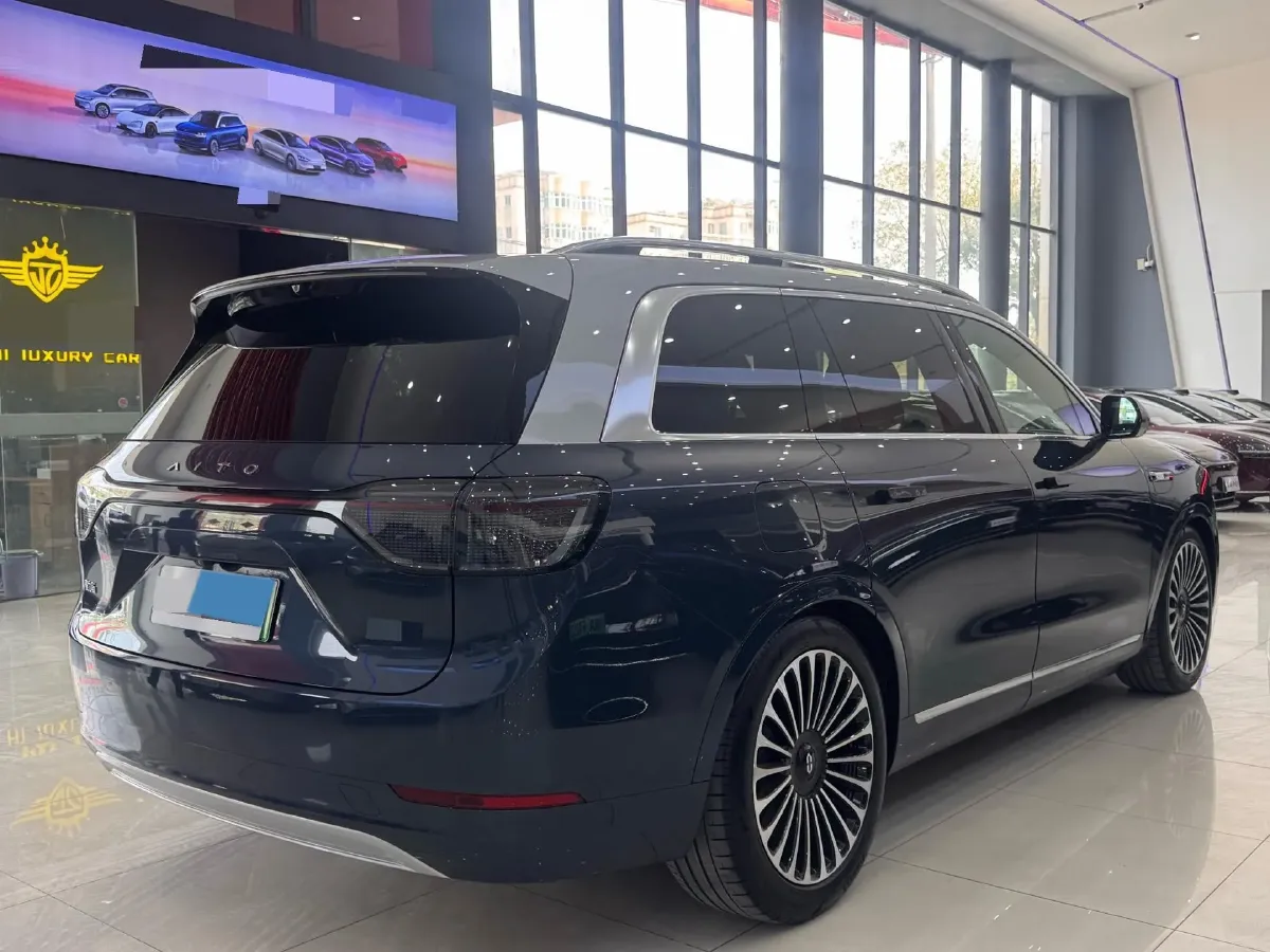 2024 AITO AITO M9 1.5T 152HP L4 REEV 42KWH,autocango,china used car exporter,china ev exporter,chinese used car exporter,chinese used ev exporter