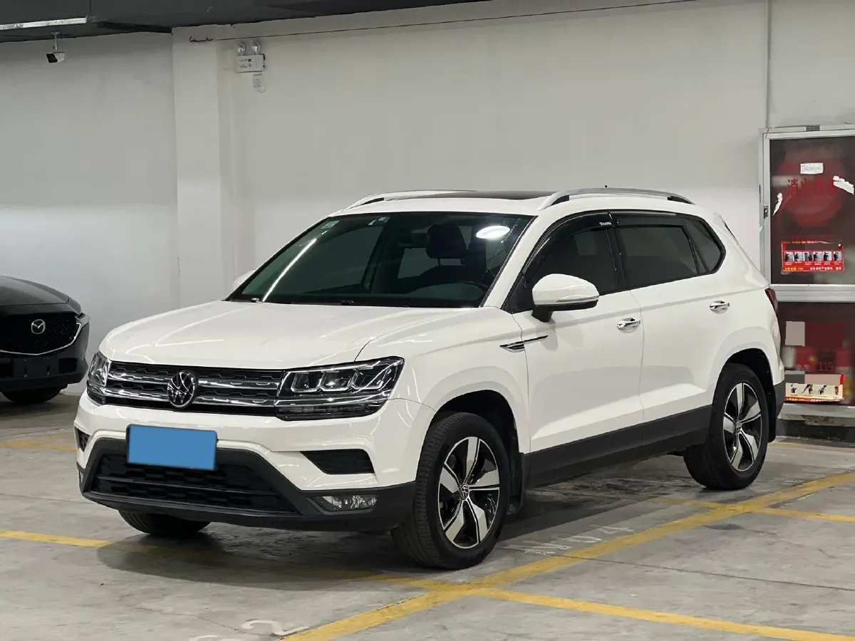 2022 Ford Transit 2.0T 202HP L4 6AT,autocango,china used car exporter,china ev exporter,chinese used car exporter,chinese used ev exporter