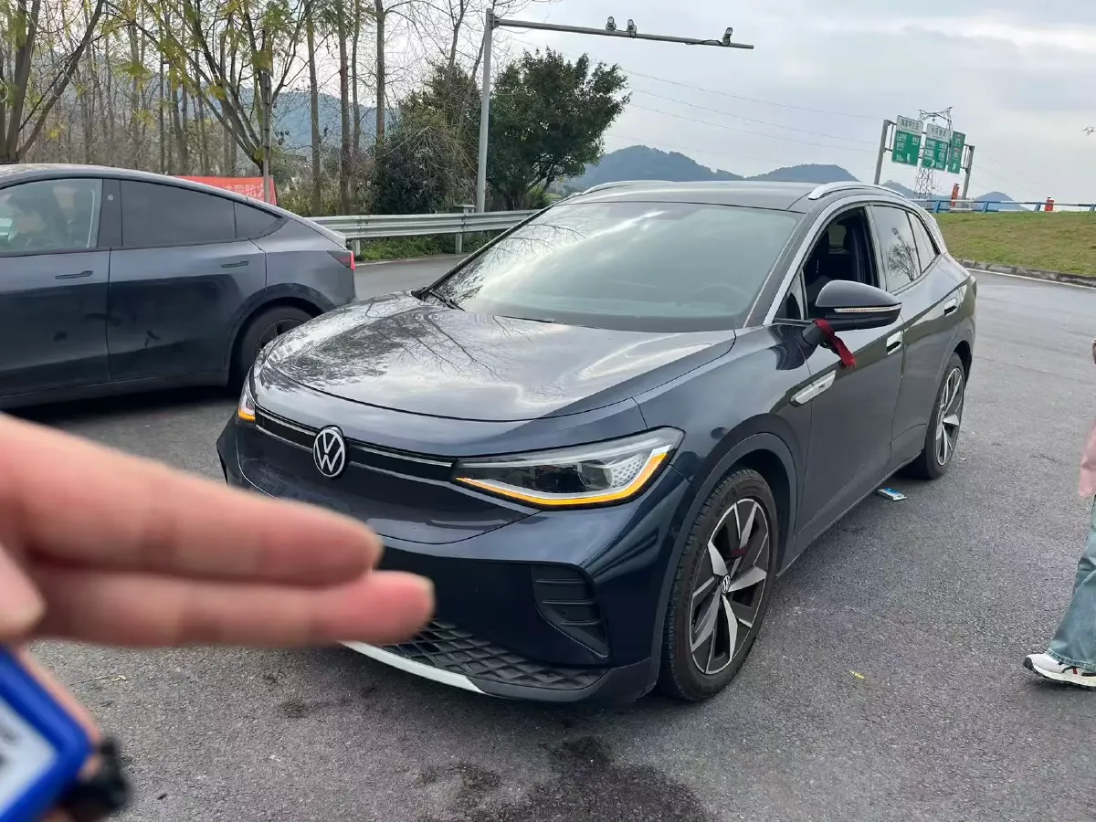 2022 Volkswagen ID.4 Crozz BEV 84.8KWH,autocango,china used car exporter,china ev exporter,chinese used car exporter,chinese used ev exporter