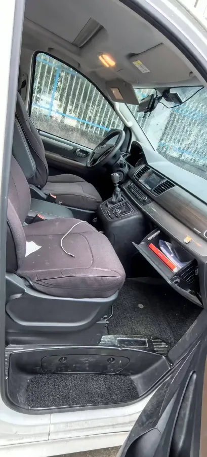 2021 MAXUS G10 2.0T 224HP L4 6MT,autocango,china used car exporter,china ev exporter,chinese used car exporter,chinese used ev exporter