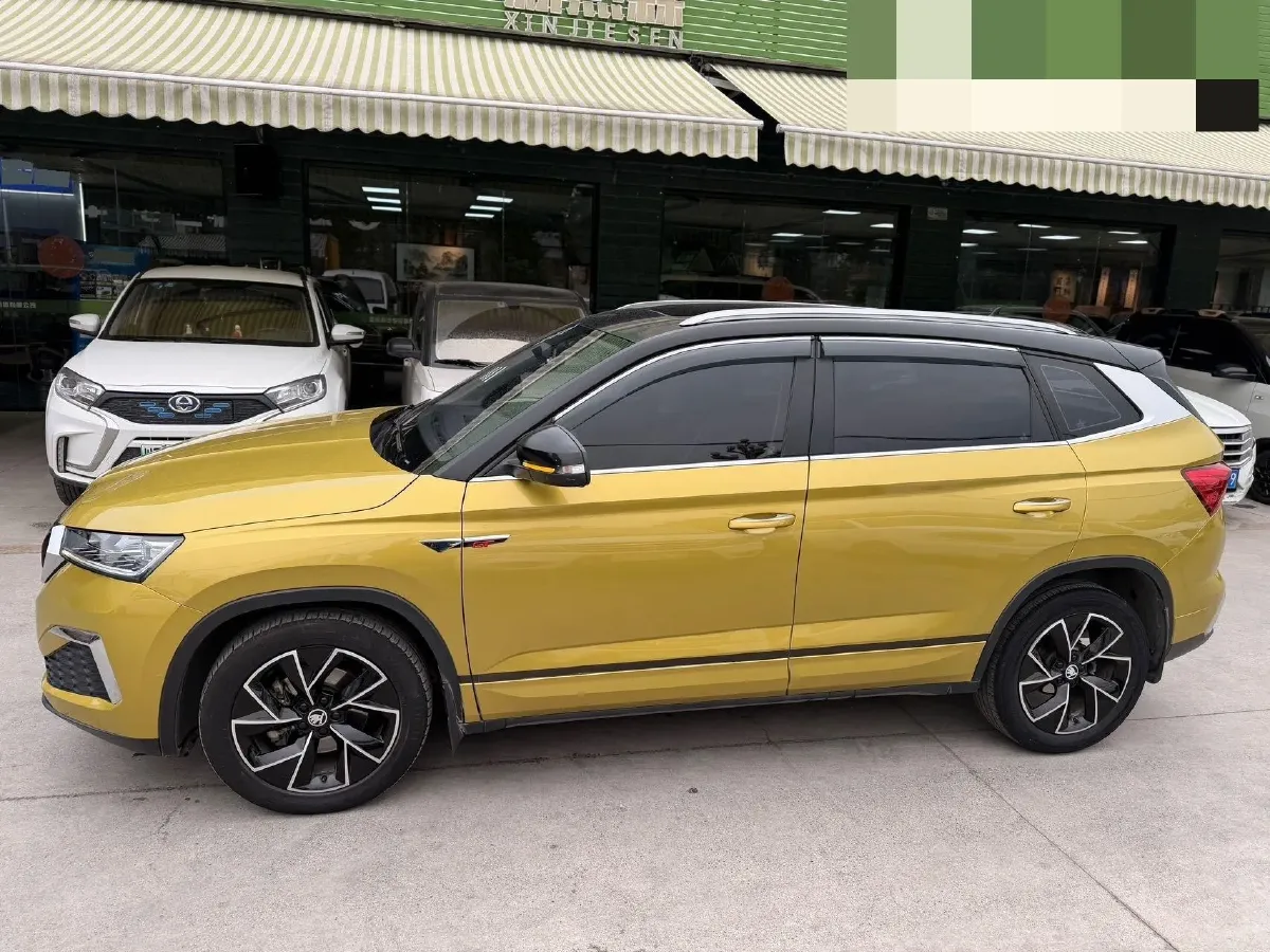 2020 Skoda Kamiq 1.5L 112HP L4 6AT,autocango,china used car exporter,china ev exporter,chinese used car exporter,chinese used ev exporter
