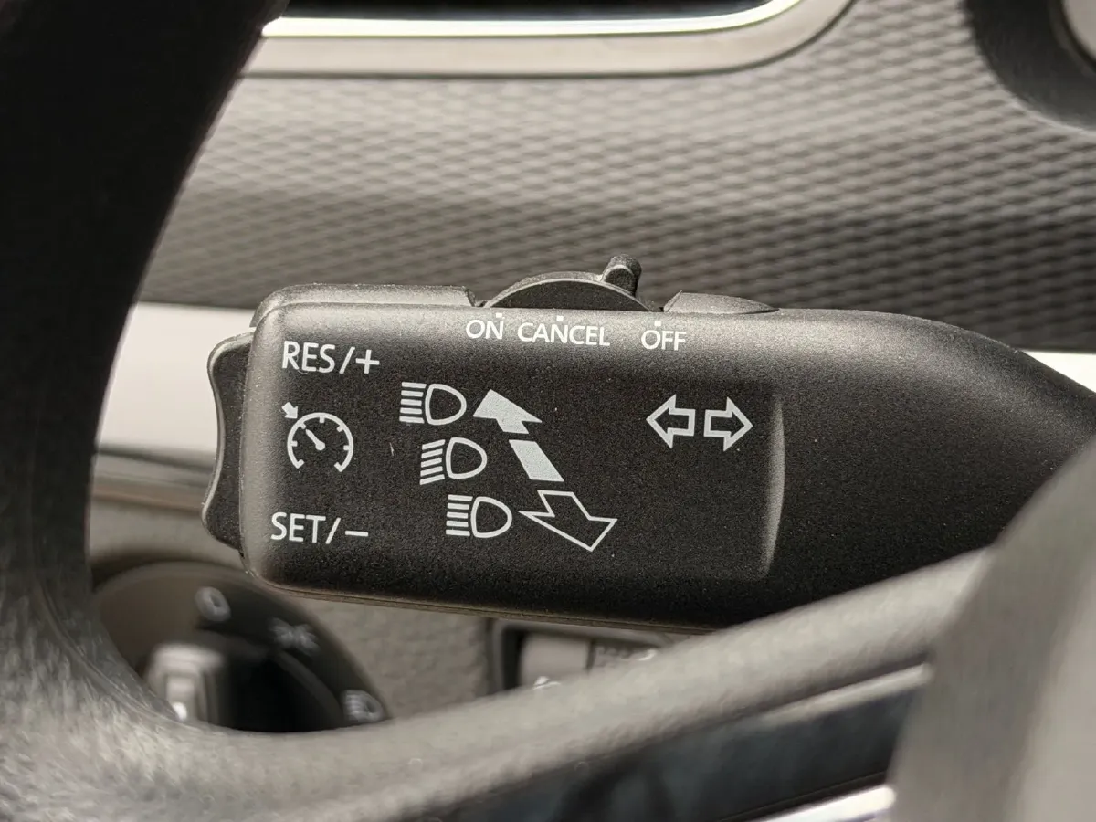 2020 Skoda Kamiq 1.5L 112HP L4 6AT,autocango,china used car exporter,china ev exporter,chinese used car exporter,chinese used ev exporter