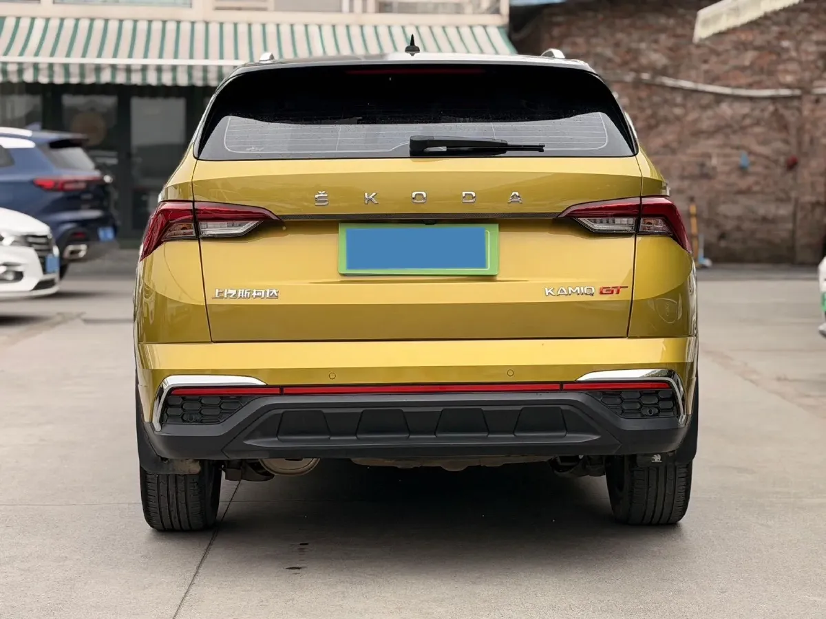 2020 Skoda Kamiq 1.5L 112HP L4 6AT,autocango,china used car exporter,china ev exporter,chinese used car exporter,chinese used ev exporter