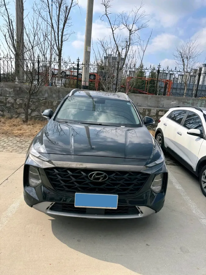 2023 Hyundai Santafe 2.0T 230HP L4 8AT,autocango,china used car exporter,china ev exporter,chinese used car exporter,chinese used ev exporter