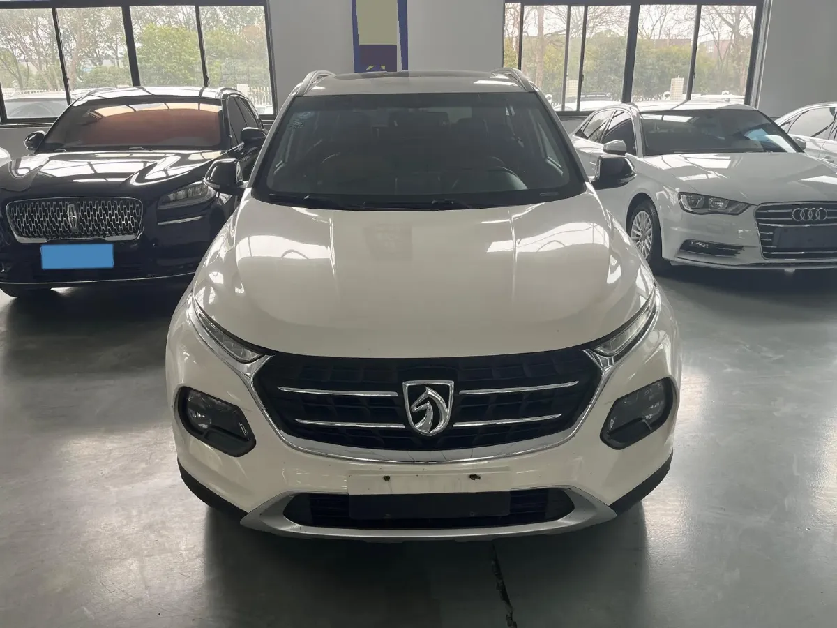 2017 HaiMa S5 Young Edition 1.6L 122HP L4 5MT,autocango,china used car exporter,china ev exporter,chinese used car exporter,chinese used ev exporter